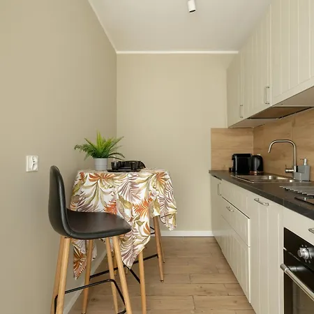 Tysiaclecia Studio Apartament Z Balkonem I Darmowym Parkingiem By Noclegi Renters Katowice Exterior photo