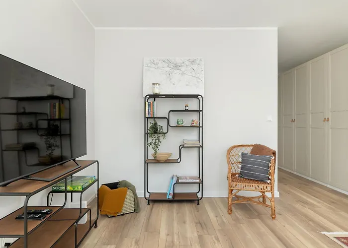 Tysiaclecia Studio Apartament Z Balkonem I Darmowym Parkingiem By Noclegi Renters