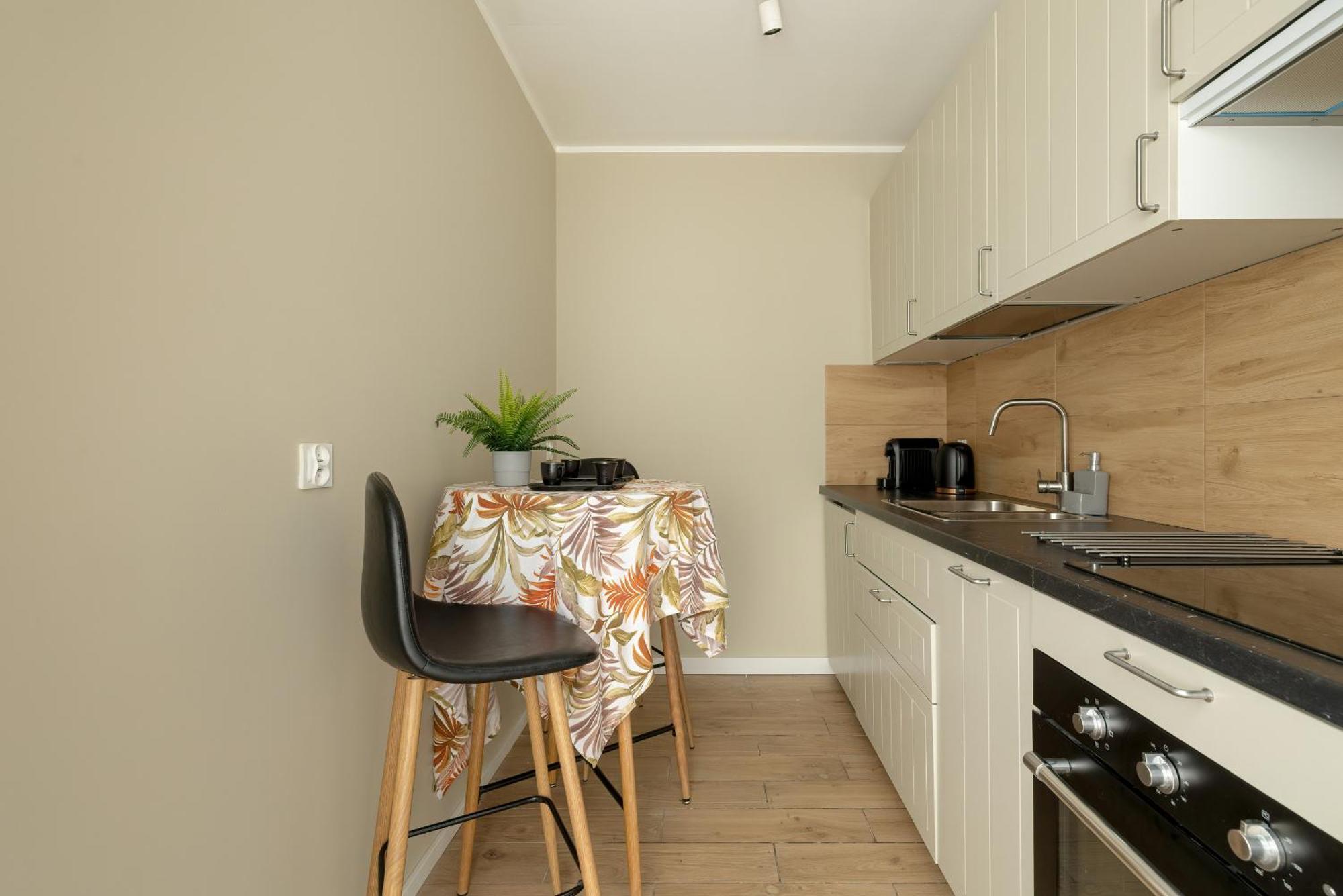 Apartmán Tysiaclecia Z Balkonem I Darmowym Parkingiem By Renters