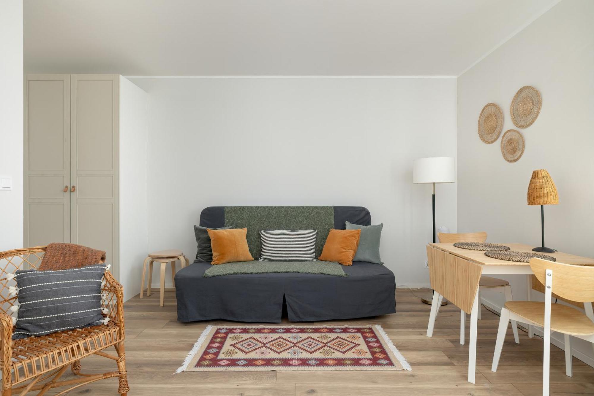 Tysiaclecia Z Balkonem I Darmowym Parkingiem By Renters * Katovice